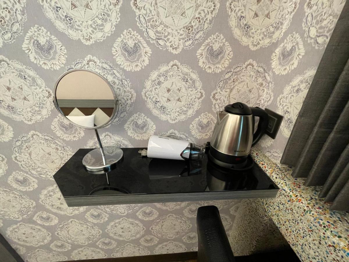Weifeng Boutique Business Hotel - Zhanqian Branch Pingtung 외부 사진
